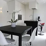 Leopold5 Luxe-design Appartement Oostende