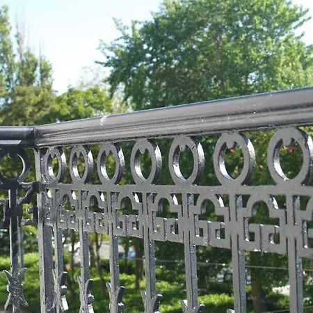 Leopold5 Luxe-design אוסטנדה